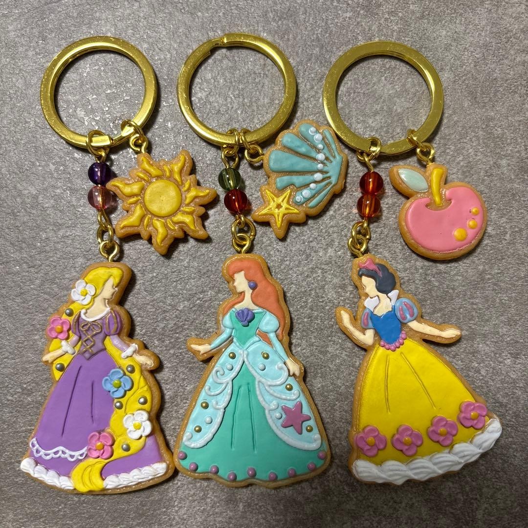 Disney Princess Keychain Set Rapunzel Ariel Snow White  Unused
