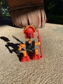 Lego Bionicle Turaga Vakama 8540 2001 Incomplete