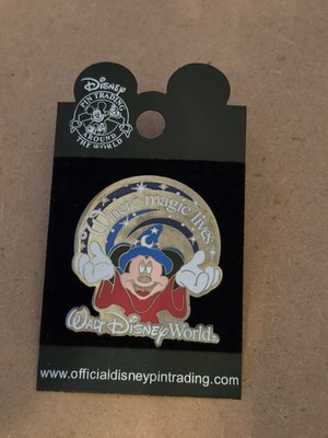 Disney Pin Zauberer Mickey Wo Magie lebt Walt Disney World Gold Wappen Neu in Verpackung