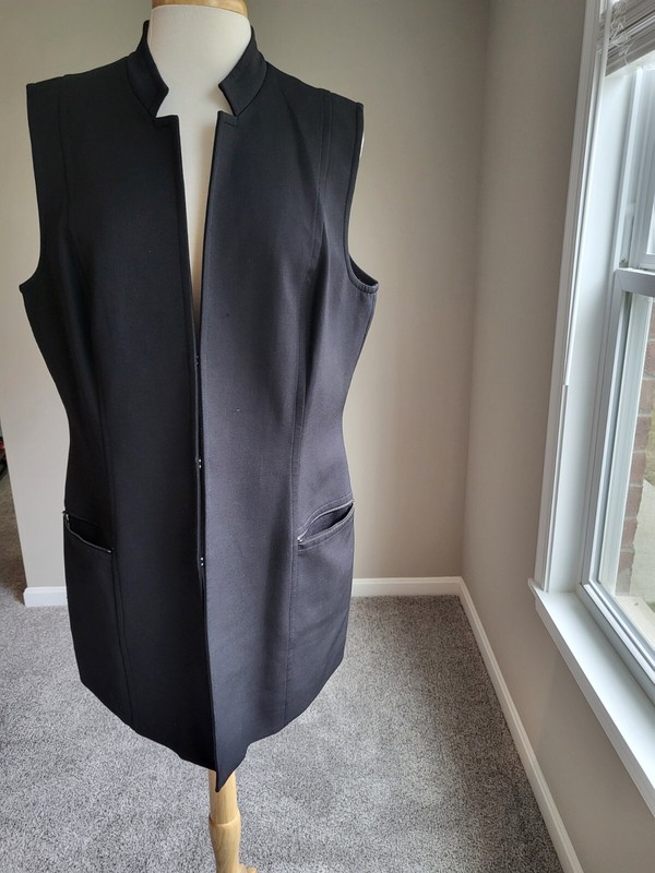 Etcetera Exquisite` Long Black Hook/Eye Front Closure Vest (Size 16)
