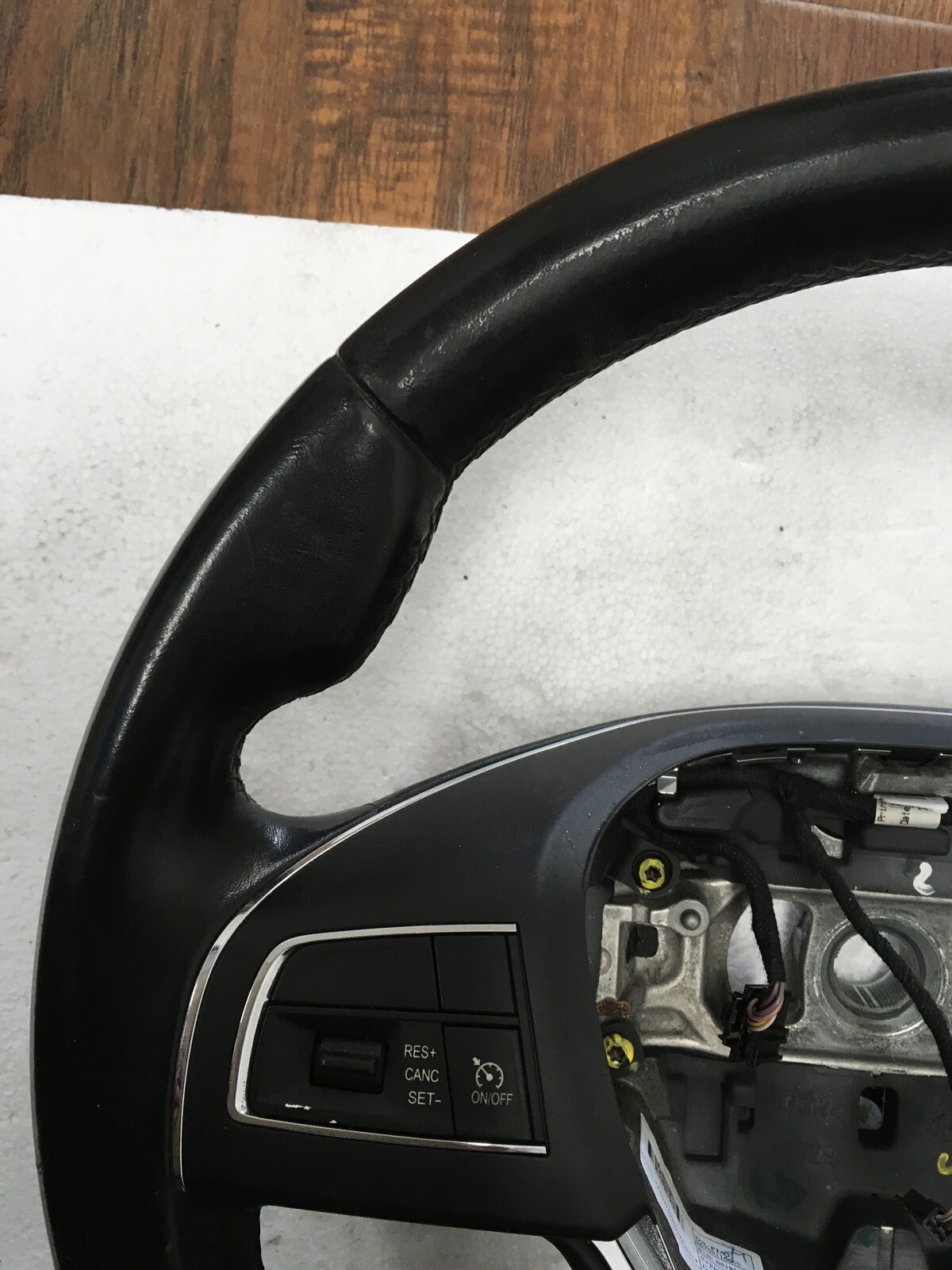 2014 Maserati Ghibli M157 OEM Black Leather Steering Wheel 06700116660