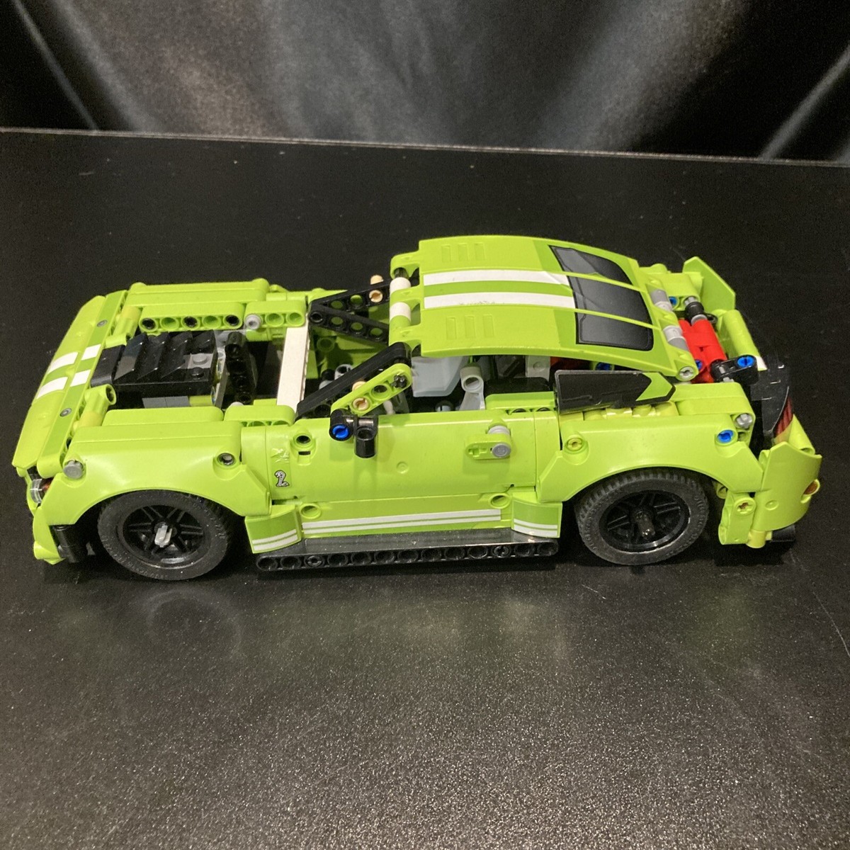 LEGO TECHNIC 42138 FORD MUSTANG SHELBY GT500 W/ BIRANCO Parts lot