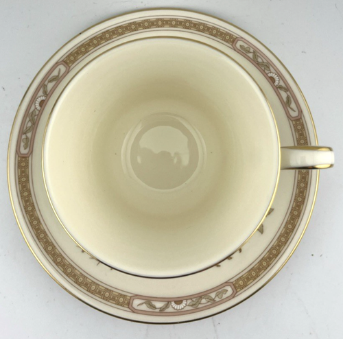 Royal Doulton Romance LISETTE H5082 Tea Cup and Saucer England China Set of 4 - Picture 5 of 14