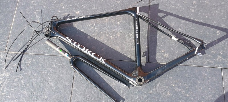 Storck Durnario Road Bike, Carbon Fibre Frame & Forks, Rim Brakes, Mechanical