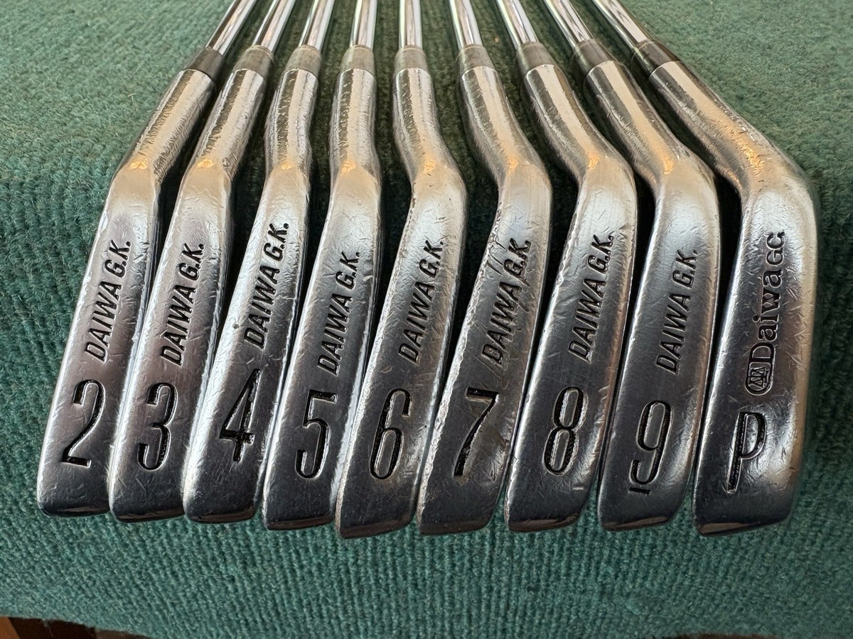 RARE 1980's DAIWA MONODYNE TOUR BLADE FORGED IRON SET - RH, 2-PW