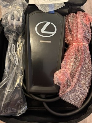 Brand New Lexus RZ Genuine EV Charger Cable 240v NEMA 14-50