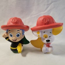 Nickelodeon Bubble Guppies Gil And Puppy Fireman Bath Squirters