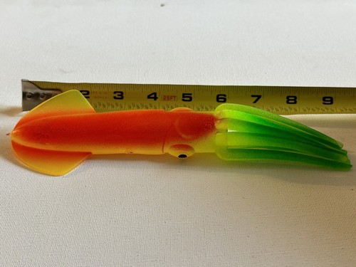 5 Pack SQUID FISHING LURE 9" NATURAL TUNA MARLIN MAHI Rasta Red Yellow Green - Picture 3 of 3