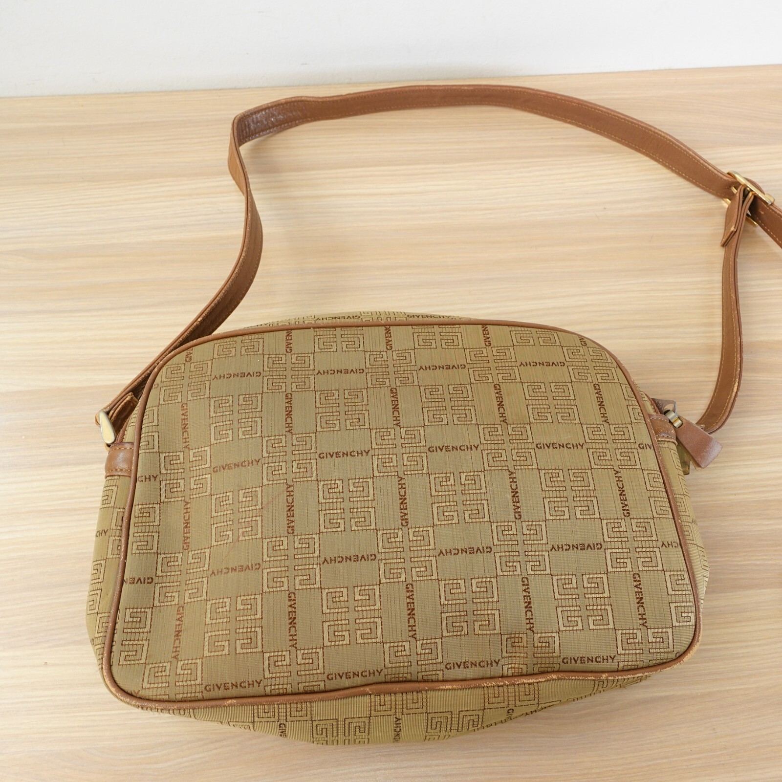 Vintage GIVENCHY Shoulder Bag Tan Beige 4G Logo Monogram French Luxury image 3
