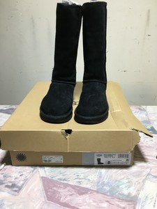 classic tall ugg rubber boot