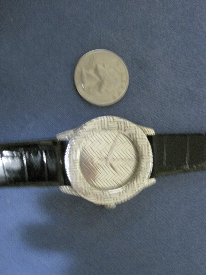 #160  unisex sterling silver JOHN HARDY  quartz watch - Image 4 of 4