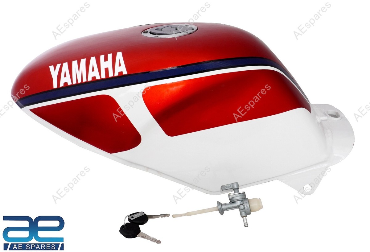 今月中のみ販売　Yamaha RD350 タンク s-l400.jpg