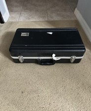 Giardinelli Bb Beginners Trumpet Needs Valve Oil Case Damaged