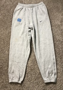 nike team sweatpants