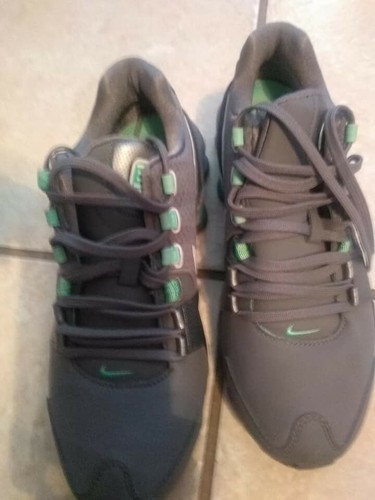 womens nike shox size 7.5
