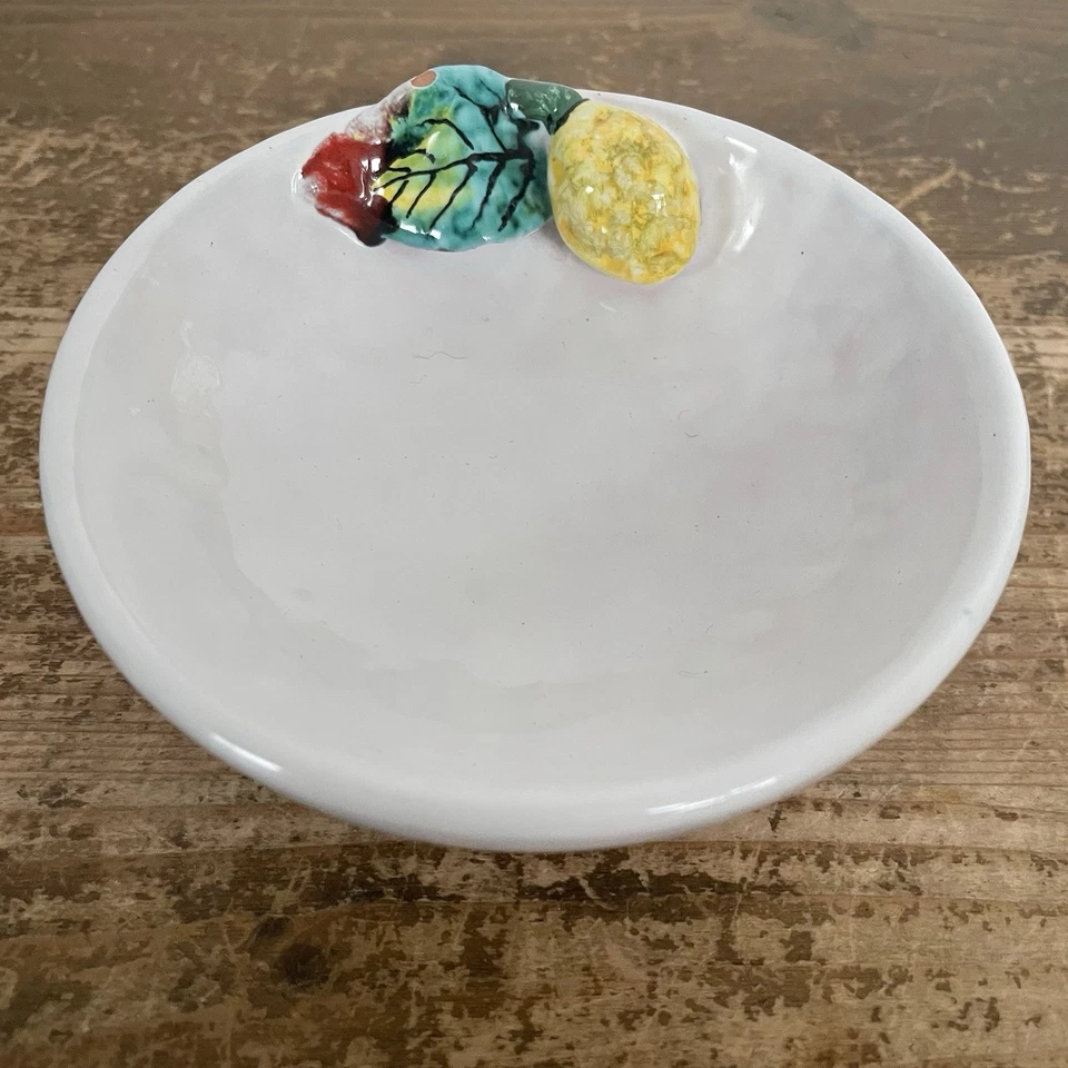 Small Bowl Fruit Pottery Italy White Embossed Ceramic - Image 3 of 4