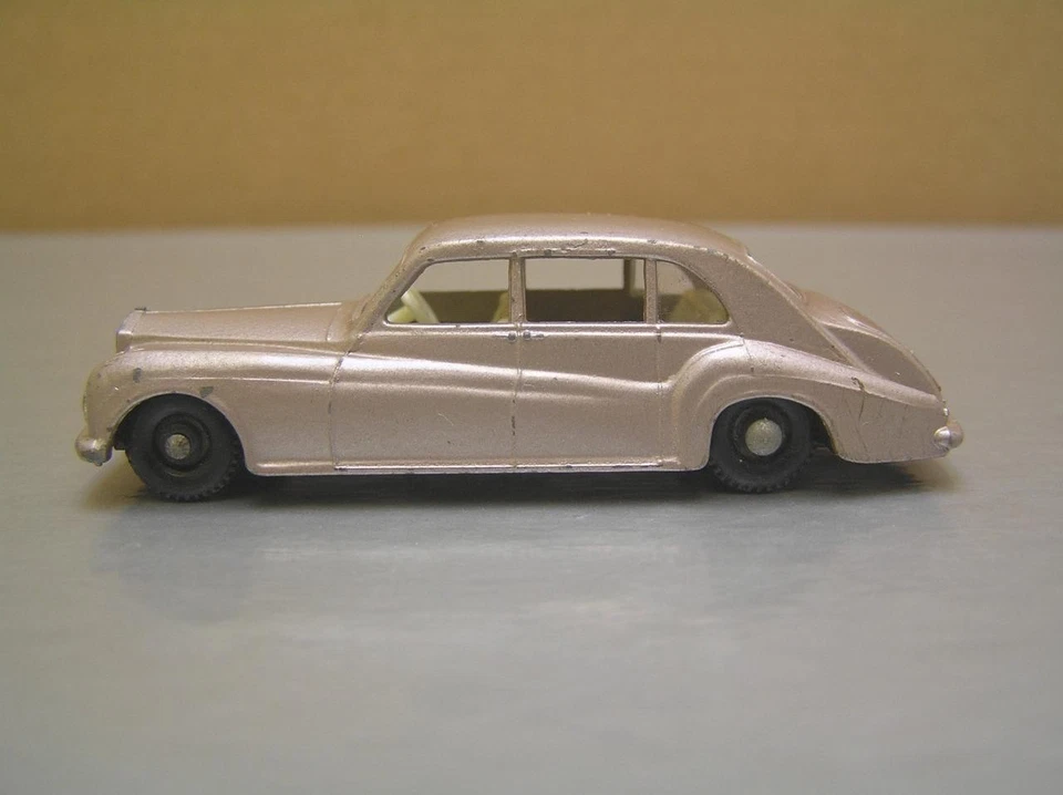 Matchbox Regular Wheels #44 Rolls Royce Phantom V made in England EXC - Image 2 of 4