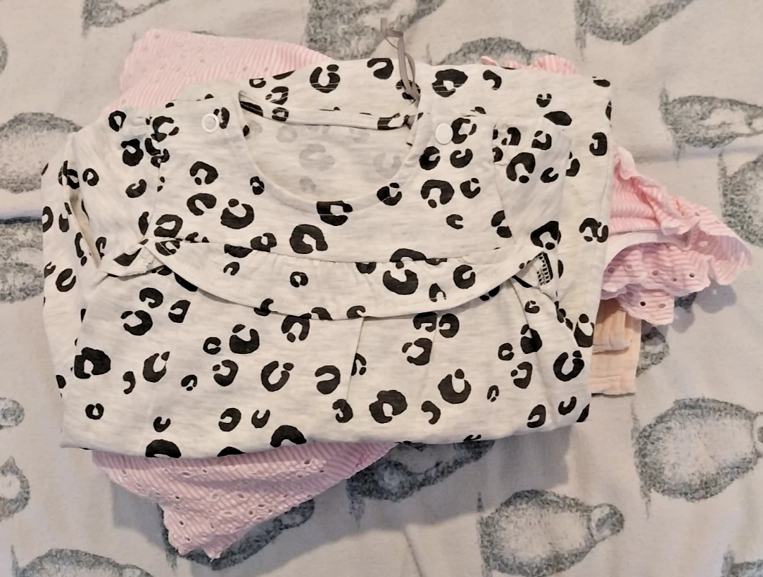 Baby Girls Clothing Bundle 0-3 Months Mixed Seasonal Outfits Great Condition