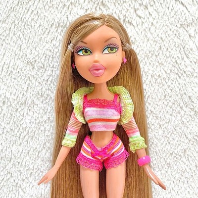 Bratz Sweet Dreamz Yasmin 2006 Fashion Doll With Clothes Shoes And