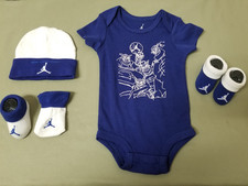 New Nike Baby Romper One Pc, Infant Hat  Booties Set. 0-6 Months