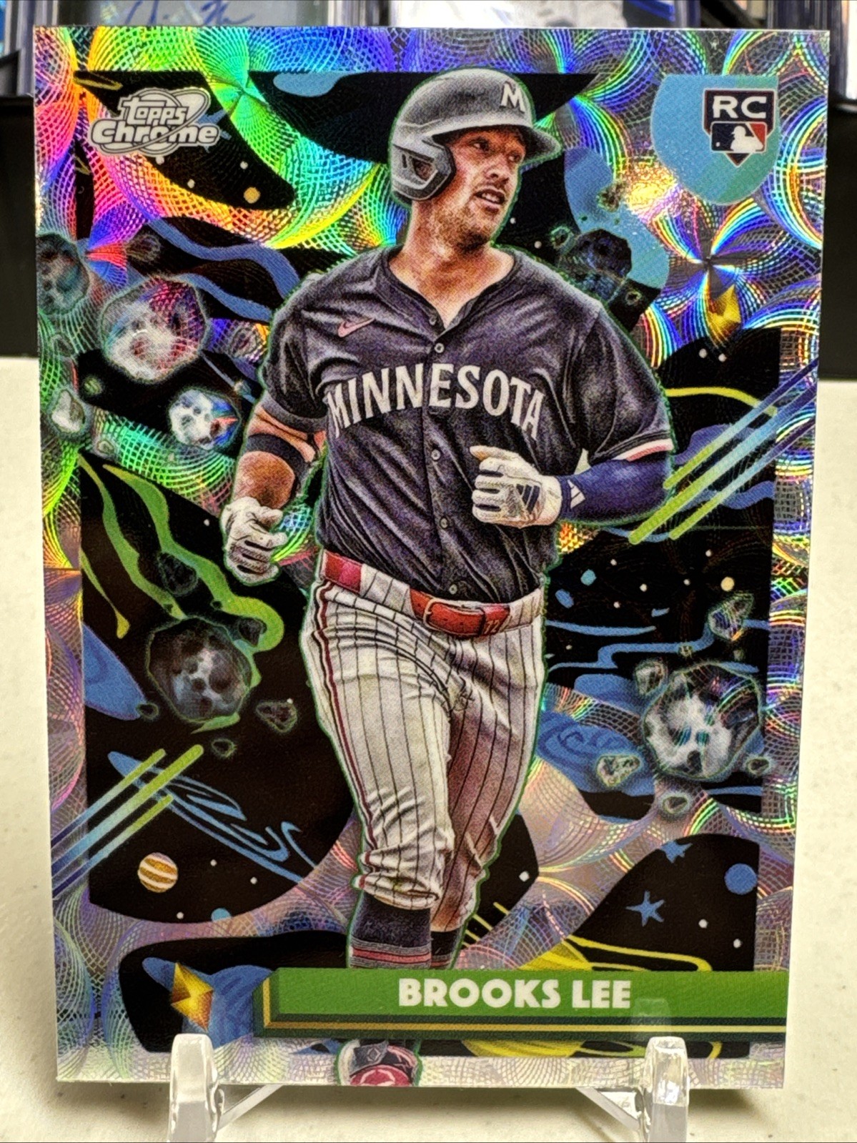 2025 Topps Cosmic Chrome Brooks Lee #129 Nucleus Refractor (RC)