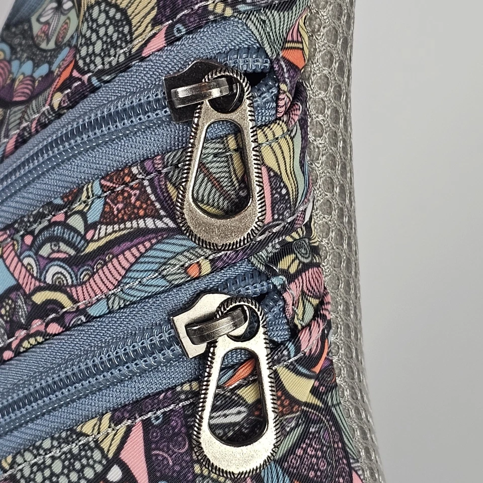 Mochila Bandolera Bolso Bandolera Estampado Boho Floral Sakroots Convertible Paquete de Viaje Foto 3 de 4