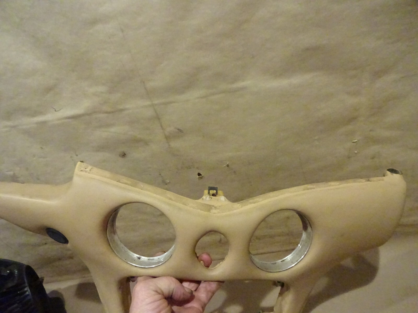 Maserati 4200 - Central Body In The Dashboard Beige - P/N  66062600