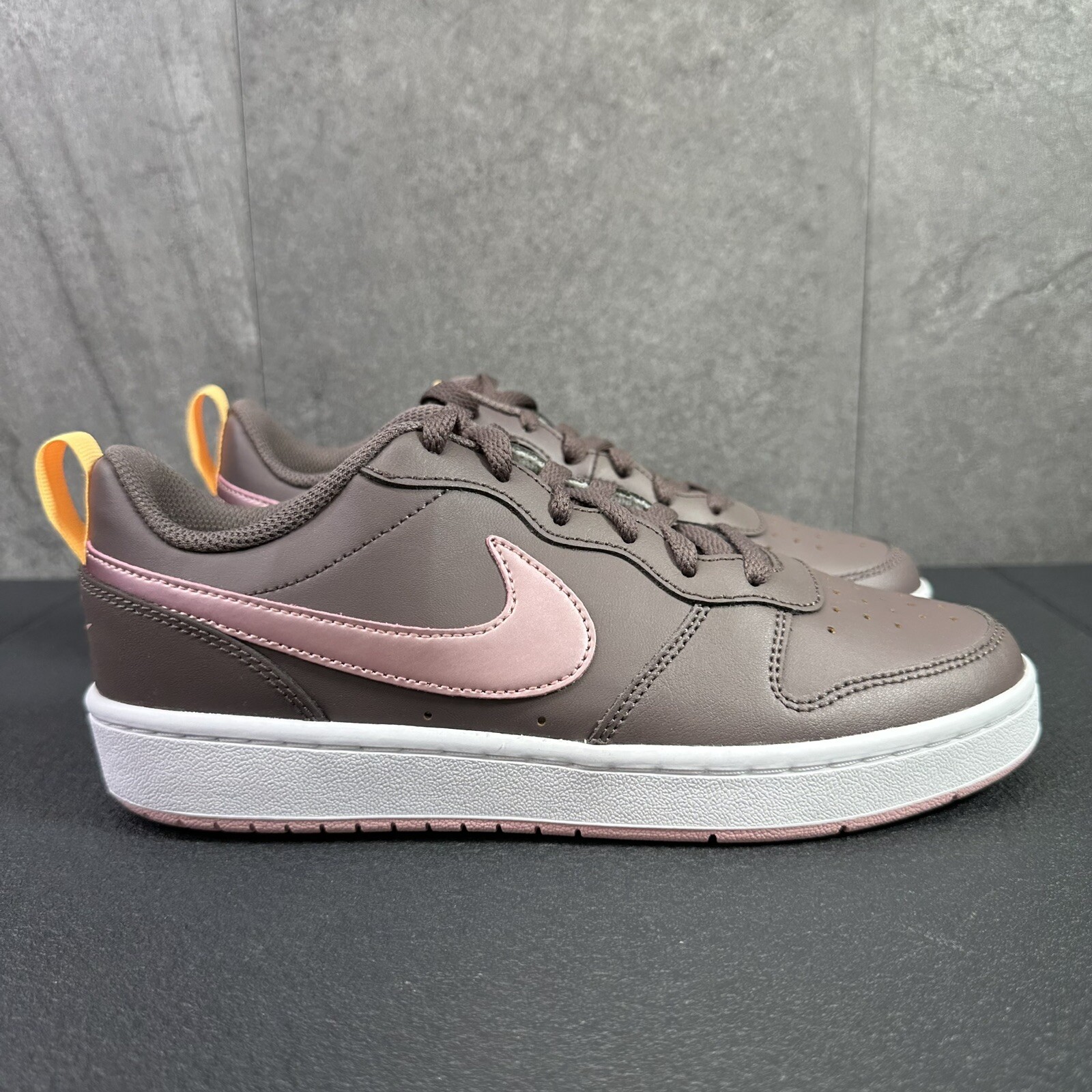 nike court borough violet