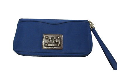 ROWALLAN o SCOTLAND Zip Around Wristlet Travel Credit Card Blue Nylon Wallet Bag