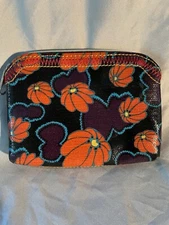 Floral Pattern Polyvinyl Coin Change Purse