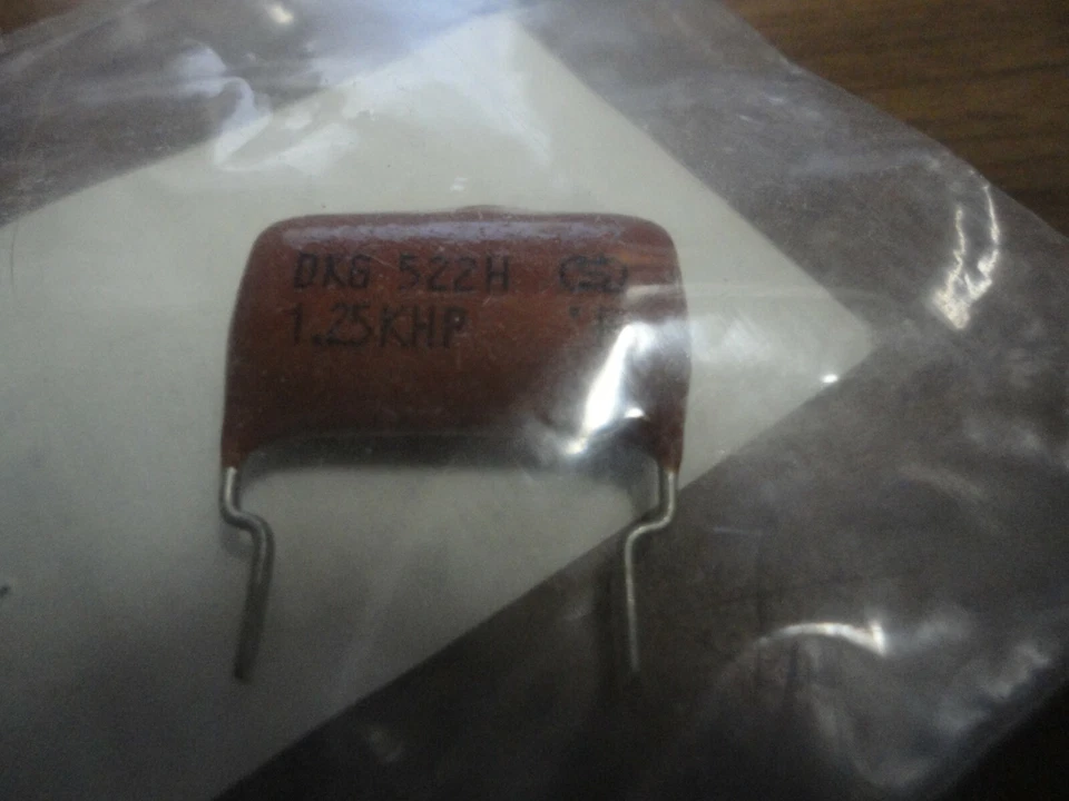 CONDENSADOR AFILADO ORIGINAL 522H 1,25 KHP OEM VCFPVC3CA522H USADO EN VARIOS MODELOS Foto 3 de 3