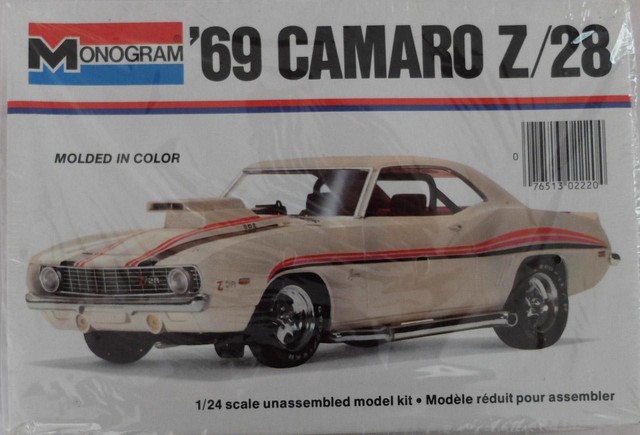 Monogram 1969 Camaro Z/28 Model Kit 2220 1/24 Turbo ...