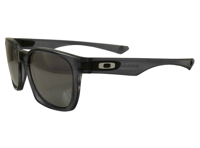 oakley garage rock