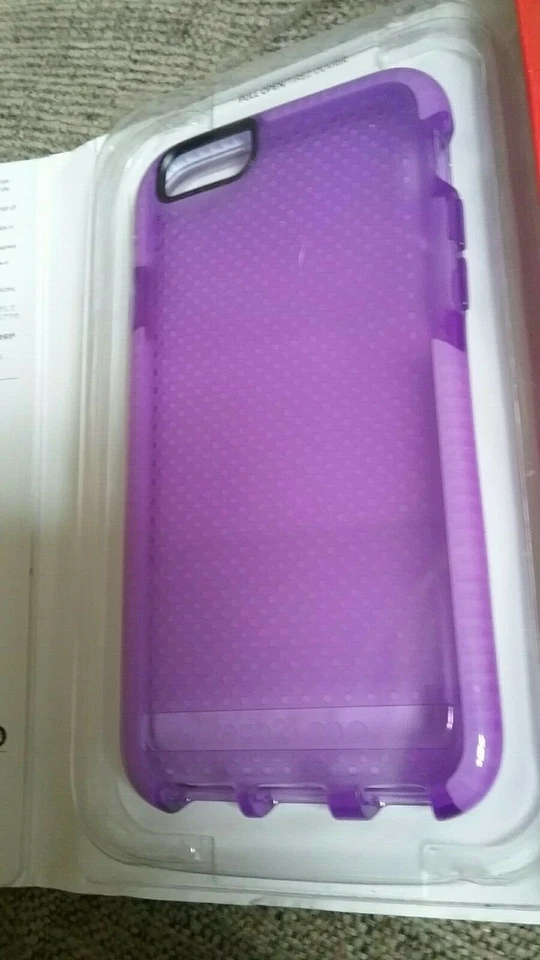 Tech 21 Evo Mesh para iPhone 6/6S púrpura/blanco Foto 2 de 4