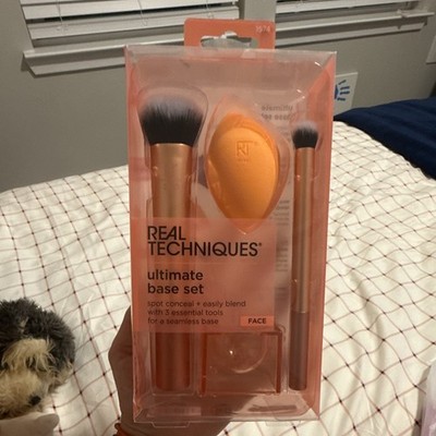 Real Techniques Ultimate Base Set 4pc Brush, Sponge & Stand Vegan Cruelty-Free