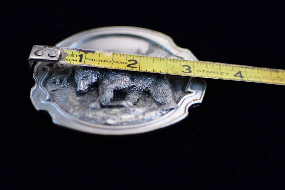 Hebilla de cinturón de oso pardo 1984 vintage - Siskiyou Buckle Co. Foto 3 de 3