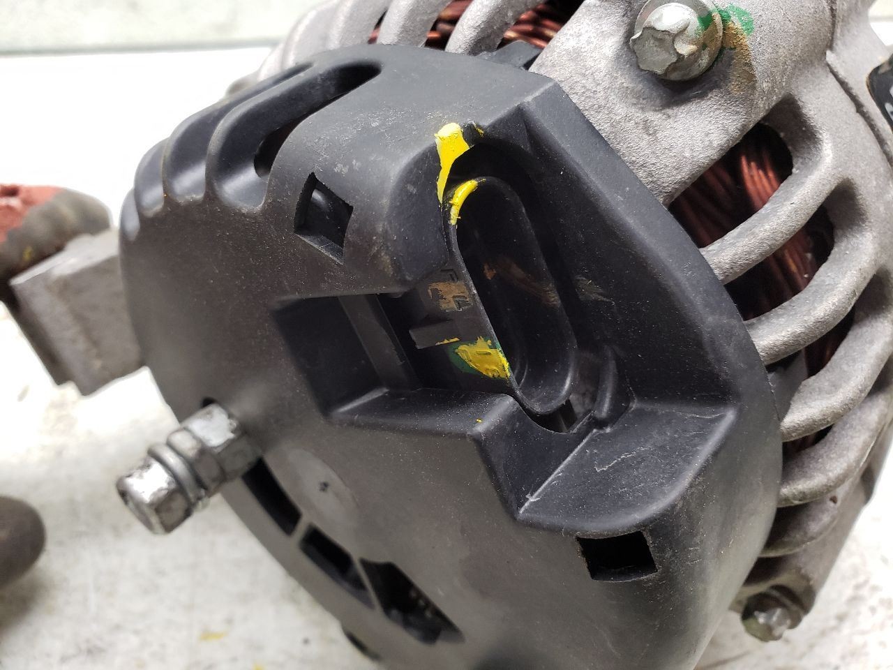 Alternator ID 10449257 Fits 00-03 ALERO 1152399