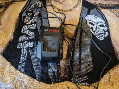 BOSCH BC660 10.8-18V 1 HOUR LI-ION BATTERY CHARGER ONLY