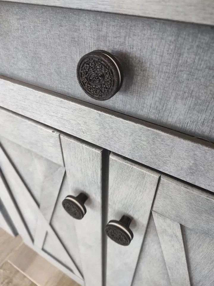 3x 🍪3D Printed OREO Cookie KIDS Door Knobs , Fun & Unique Handle for Kids Rooms - Image 4 of 4