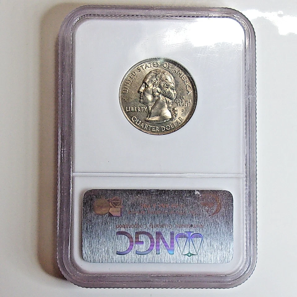 2004 D Washington Quarter Uncirculated Extra Leaf Low Wisconsin Quarter MS-64 - Image 2 of 2