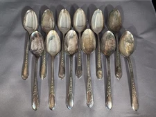 Vintage WM Original Rogers Mfg. Co. Pricilla/Lady Ann Silver Plate 12 Pc Spoons