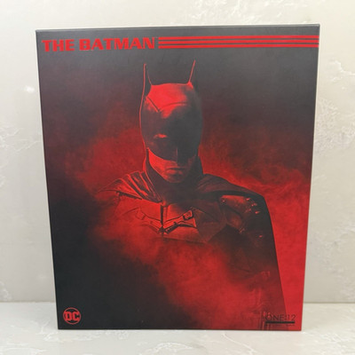 Mezco Toyz One:12 Collective The Batman 1:12 Action Figure DC Movie 2023