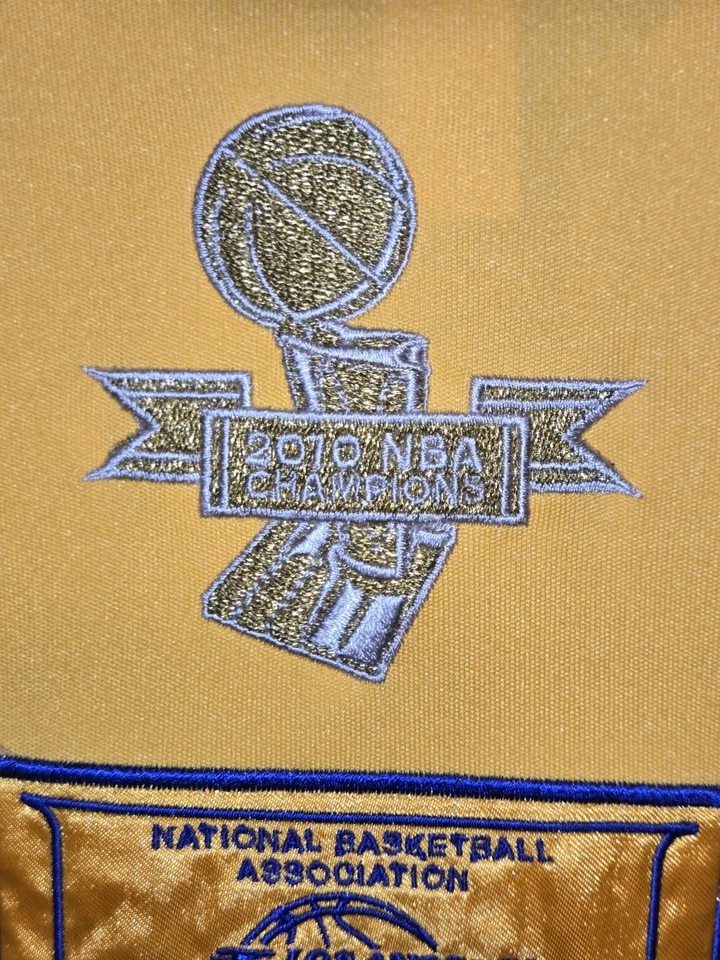 LA Lakers 2010 Champion Ring Banner Ceremony Jacket Authentic Adidas 2XL Warmup - Image 4 of 4