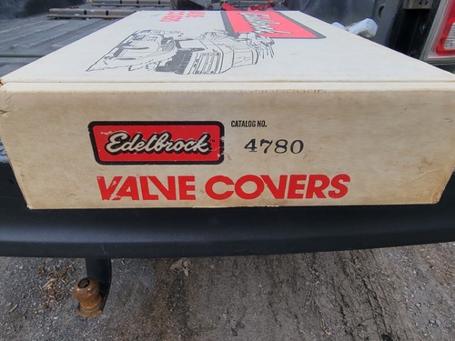 Vintage Edelbrock Gold Anodized Aluminum Valve Covers BBCBig Block Chevy . - Picture 5 of 5