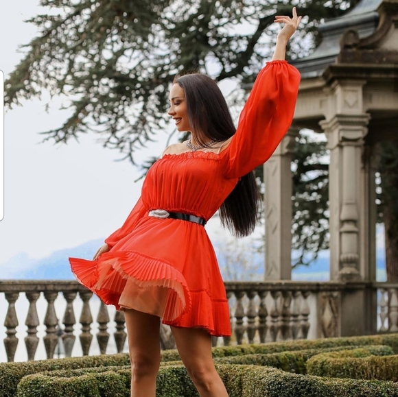 h&m giambattista valli red dress Rent H&M X Giambattista Valli Red Dress UK 6