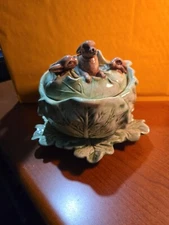 Vintage 1977 Holland Mold Ceramic Cabbage Bowl with Lid Bunny Dish 7”T 6.5”D