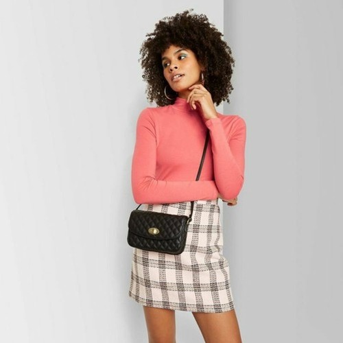 Long Sleeve Mock Turtleneck Cropped Top 