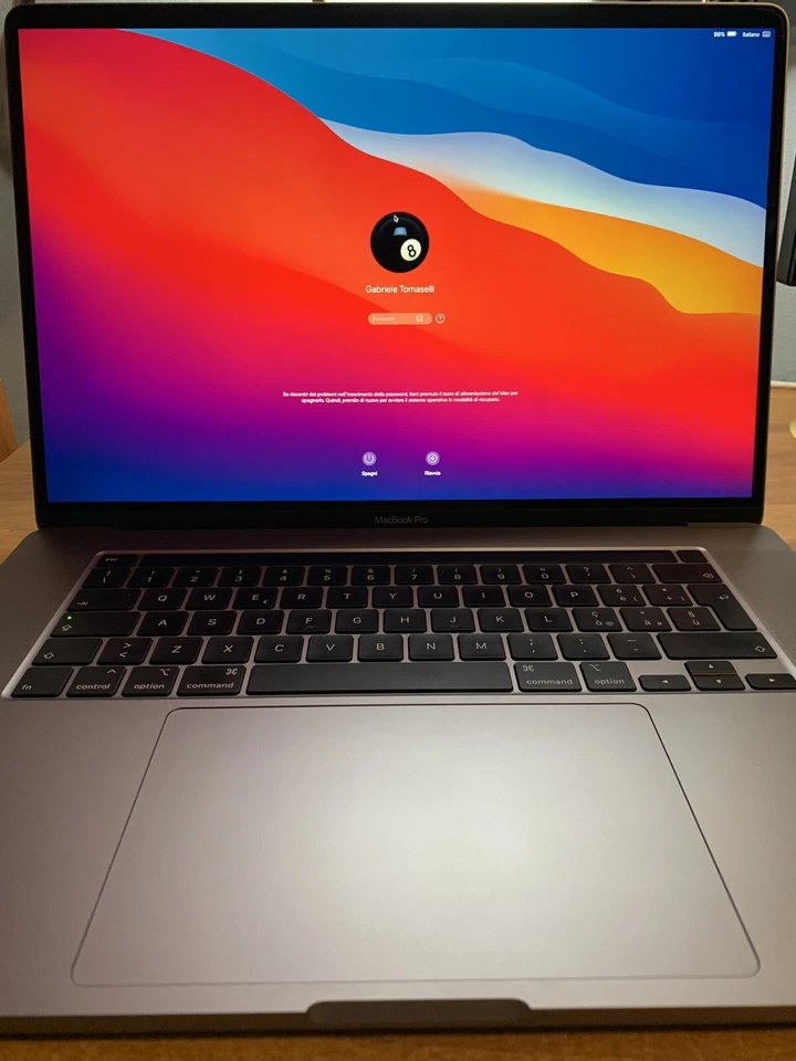 APPLE MACBOOK PRO 15.6" TOUCHBAR 2016 i7 SSD RAM 16GB TASTIERA ITALIANA BIG SUR, foto 3 di 5