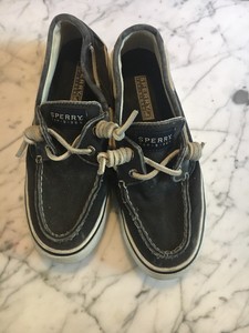 boat shoes size 5
