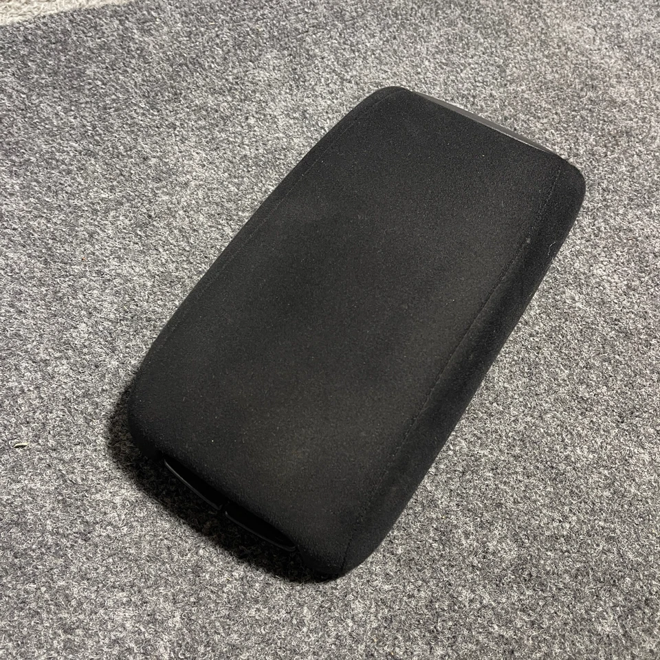 Mitsubishi Outlander 2011-2014 consola central deslizante tapa reposabrazos tela negra Foto 2 de 4